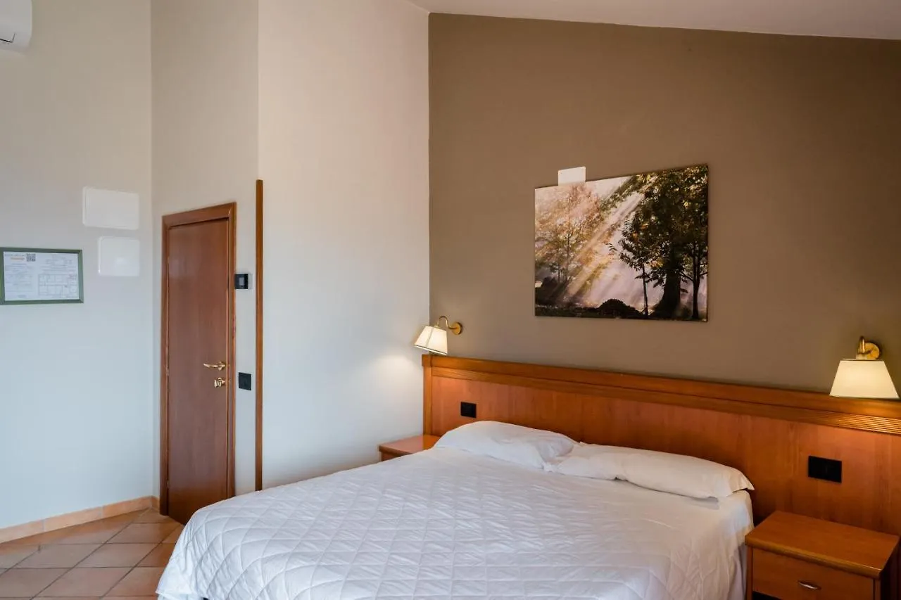 Hotel La Scottiglia E Ristorante Seggiano 2*,