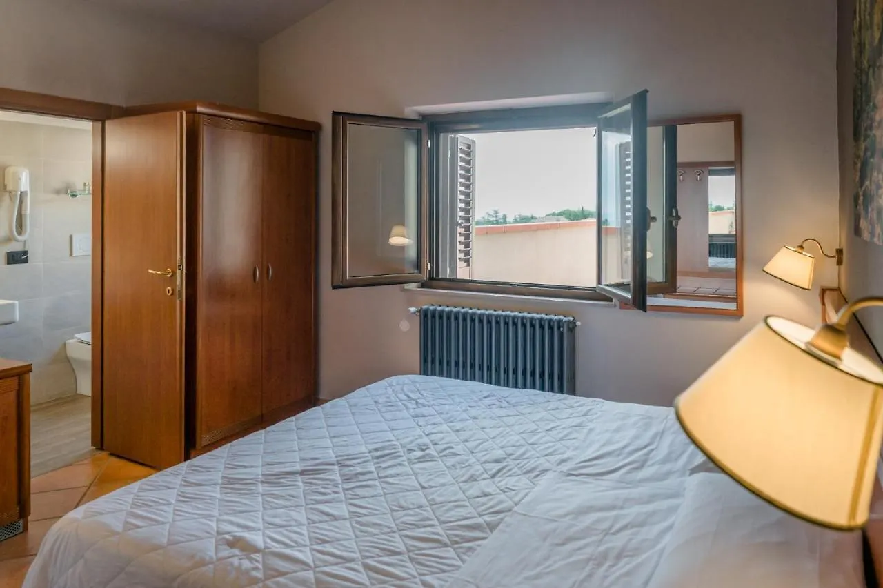 Hotel La Scottiglia E Ristorante Seggiano